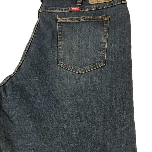 Wrangler Other - Wrangler Relaxed Fit Dark Blue Jeans